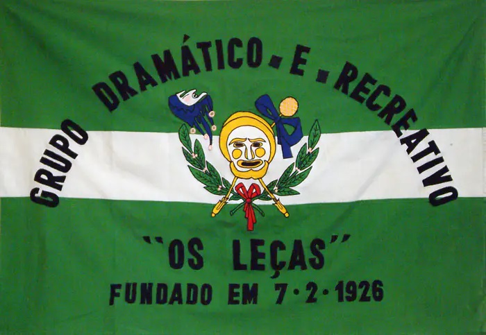 Fotografia da Bandeira do GDR Os Leças