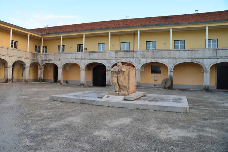 Complexo Real de Vale de Zebro e Museu do Fuzileiro
