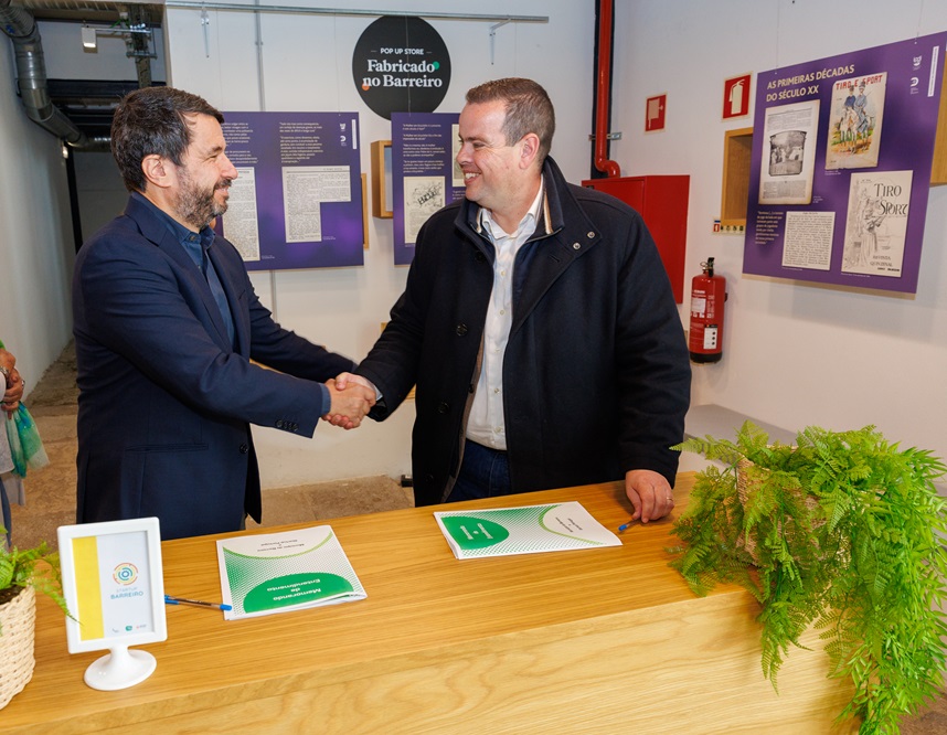 Assinatura protocolo com a Startup Portugal