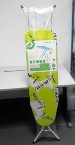 T&aacute;bua de engomar, da marca Auchan, vendida online 2