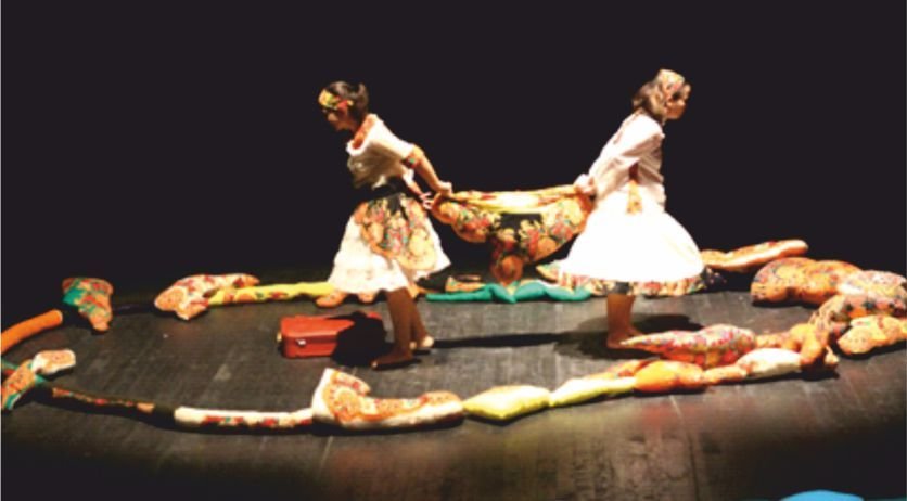 AMAC Júnior | De Lés a Lés Saberás quem És | Dança