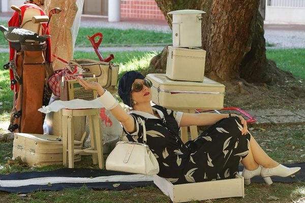 Espaços Vivos 2018 | Muita tralha Pouca tralha – A Viagem de ida para a grande corrida, co...