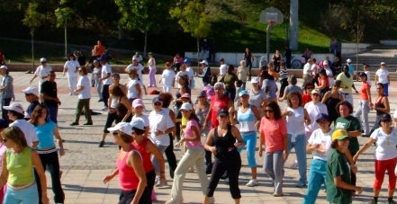 “Aeróbica no Parque” das 9h00 às 10h00